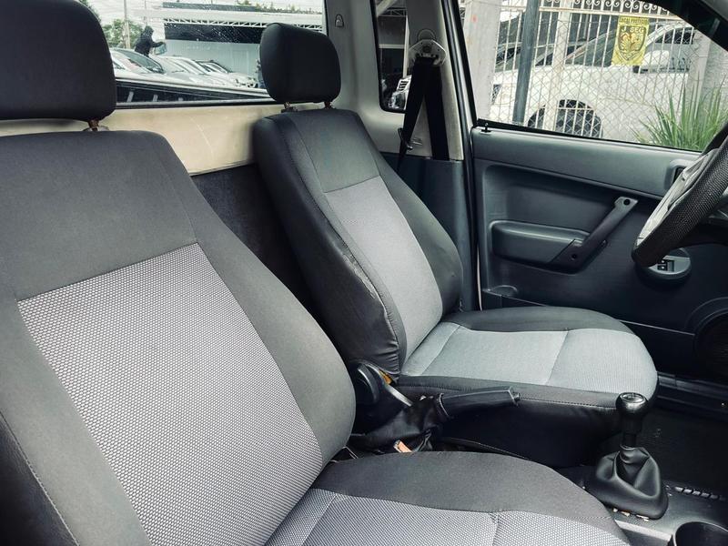 Volkswagen Saveiro 1.6 Mi 1.6mi City Total Flex 8V - foto 10