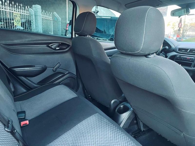 Chevrolet Onix Joy - foto 10
