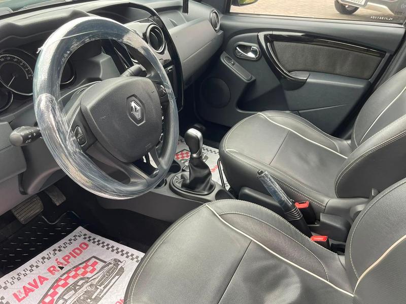 Renault Oroch Dyna. 2.0 Flex 16V Aut. - foto 10