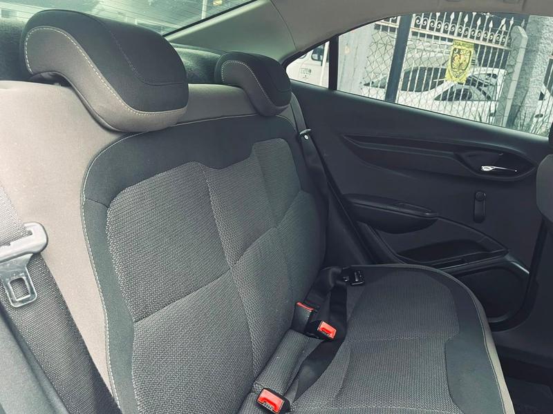 Chevrolet Prisma 14mt LT - foto 9