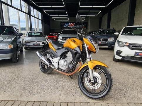 HONDA CB 300R 