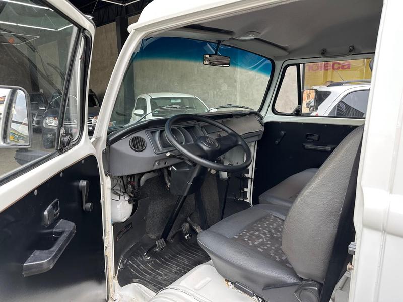 Volkswagen Kombi - foto 5