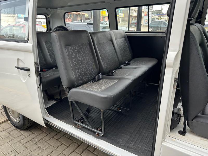 Volkswagen Kombi - foto 8