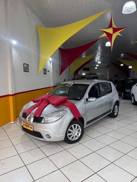 Renault Sandero Authentique Hi Flex 1.0 16V 5P - foto 2