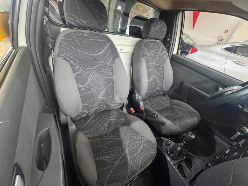 Fiat Strada Adventure 1.8 1.8 Locker Flex Ce - foto 4