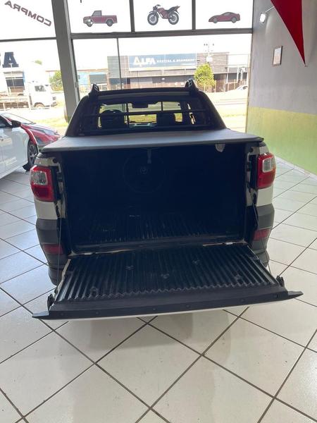 Fiat Strada Freedom 1.4 Flex 8V Cd - foto 13