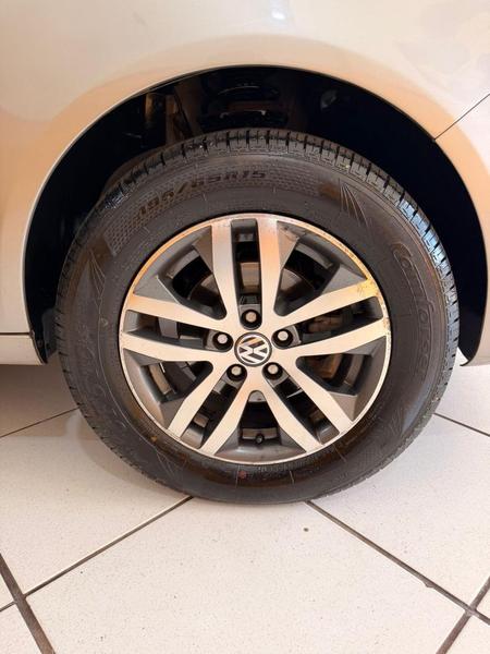 Volkswagen Polo Sedan 1.6 Mi Total Flex 8V 4P - foto 13