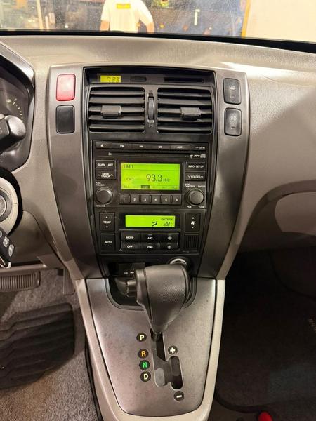 Hyundai Tucson 2.0 16V Mec. - foto 14