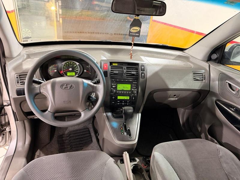 Hyundai Tucson 2.0 16V Mec. - foto 17