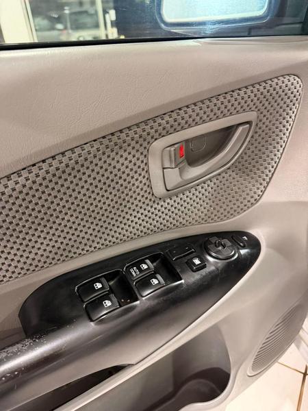 Hyundai Tucson 2.0 16V Mec. - foto 18
