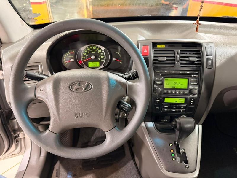 Hyundai Tucson 2.0 16V Mec. - foto 8