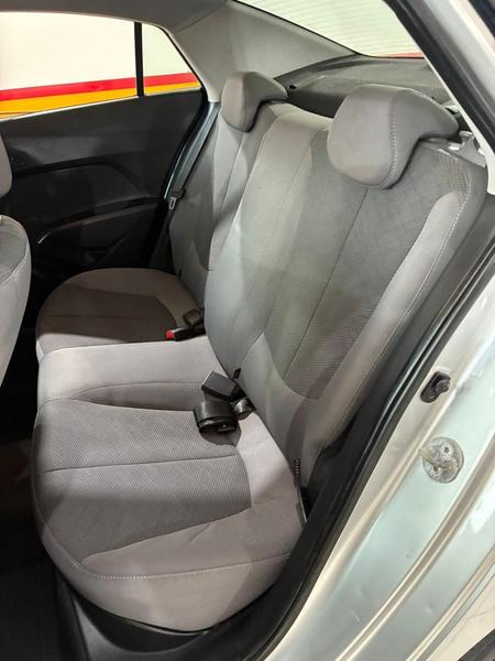 Hyundai HB20S C.plus C.style1.0 Flex 12V Mec. 4P - foto 19