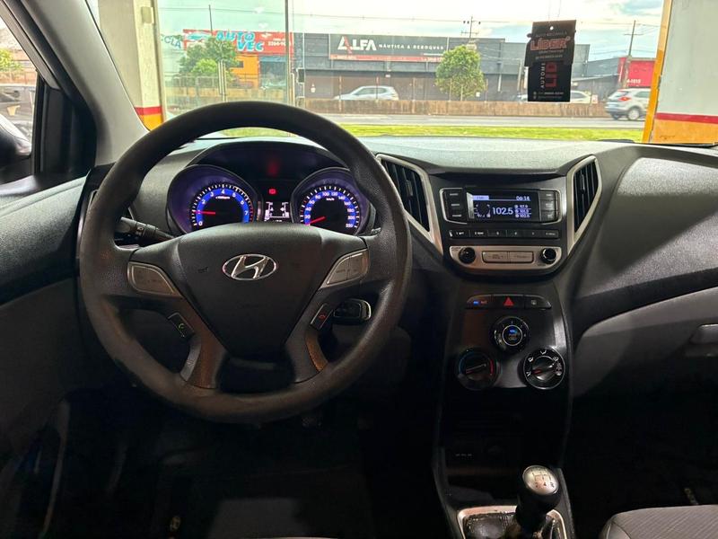 Hyundai HB20S C.plus C.style1.0 Flex 12V Mec. 4P - foto 8