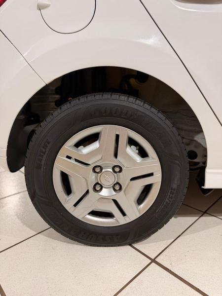 Chevrolet Onix Hatch LT 1.0 8V Flexpower 5P Mec. - foto 17