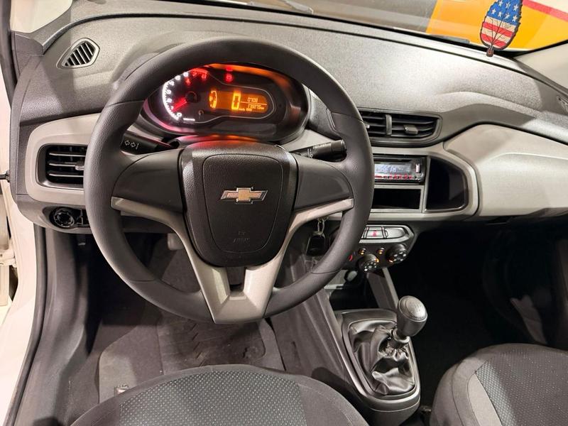 Chevrolet Onix Hatch LT 1.0 8V Flexpower 5P Mec. - foto 18