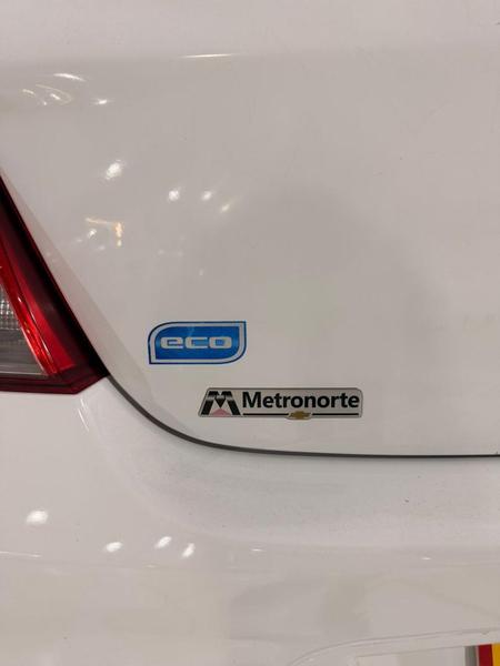 Chevrolet Onix Hatch LT 1.0 8V Flexpower 5P Mec. - foto 3