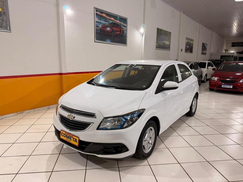 Chevrolet Onix Hatch LT 1.0 8V Flexpower 5P Mec. - foto 6