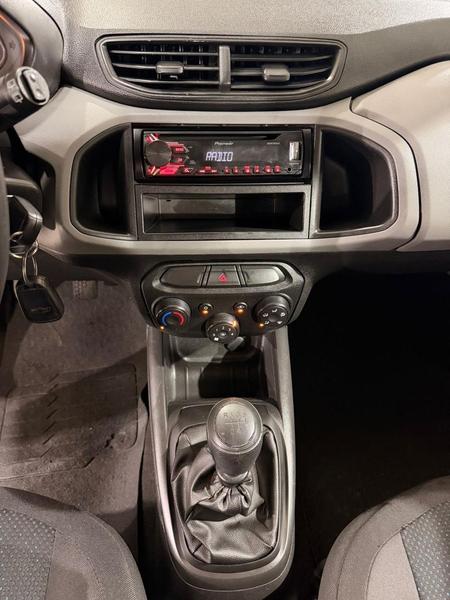 Chevrolet Onix Hatch LT 1.0 8V Flexpower 5P Mec. - foto 7