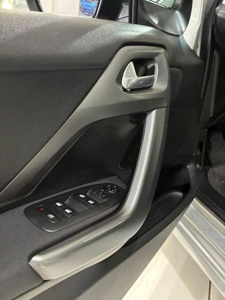 Peugeot 208 Griffe 1.6 Flex 16V 5P Aut. - foto 3