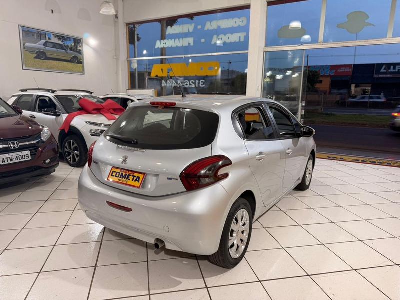 Peugeot 208 Active 1.2 Flex 12V 5P Mec. - foto 12
