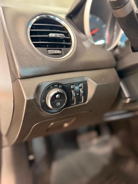 Chevrolet Cruze LT 1.8 16V Flexpower 4P Mec. - foto 8