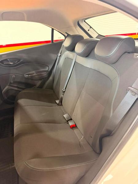Chevrolet Onix Hatch LT 1.0 8V Flexpower 5P Mec. - foto 5