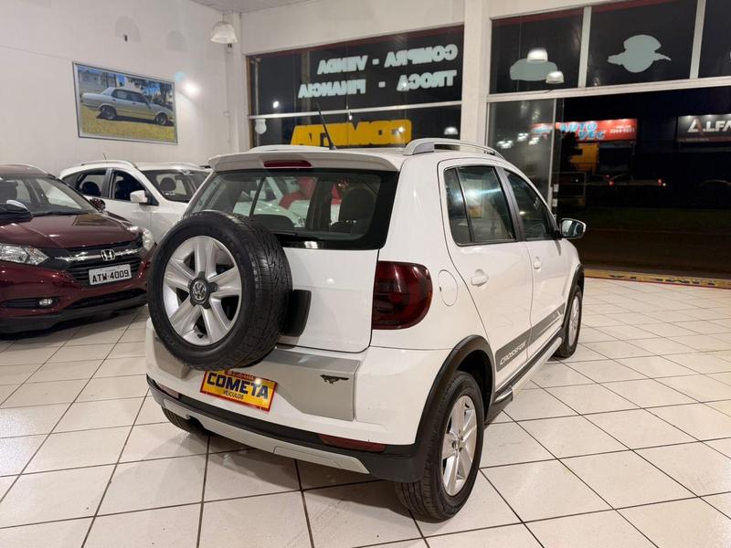 Volkswagen CrossFox 1.6 Mi Total Flex 8V 5P - foto 12