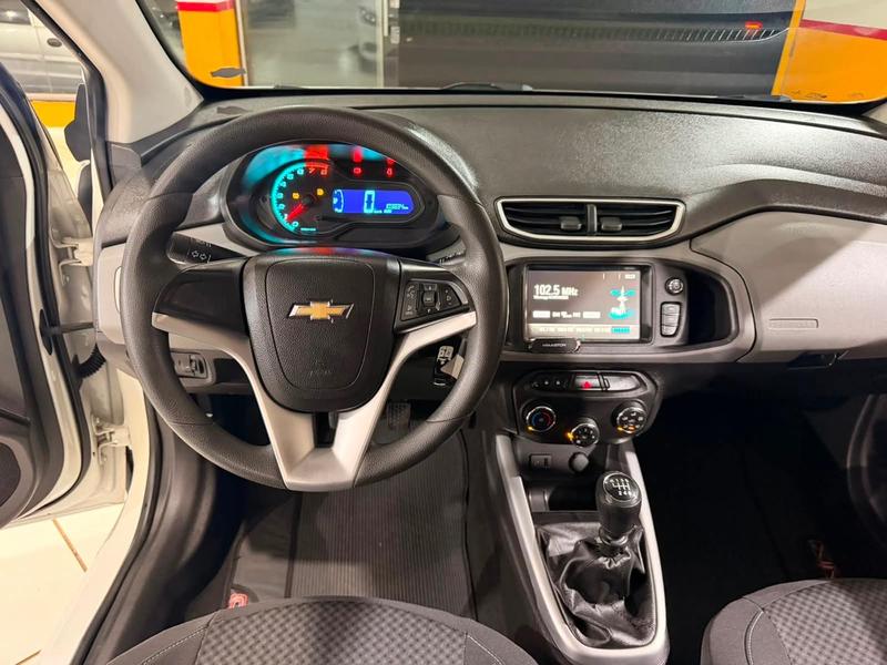 Chevrolet Onix Hatch LT 1.0 8V Flexpower 5P Mec. - foto 17