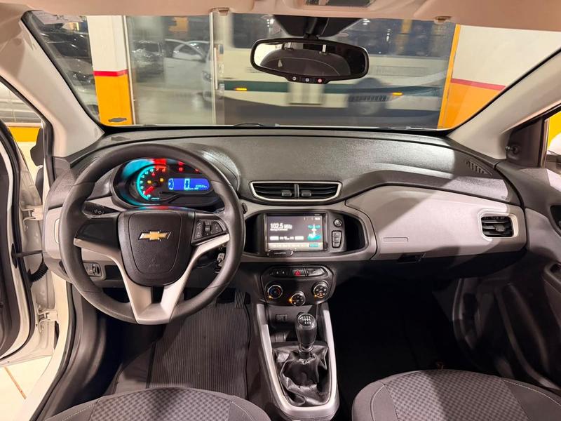 Chevrolet Onix Hatch LT 1.0 8V Flexpower 5P Mec. - foto 6