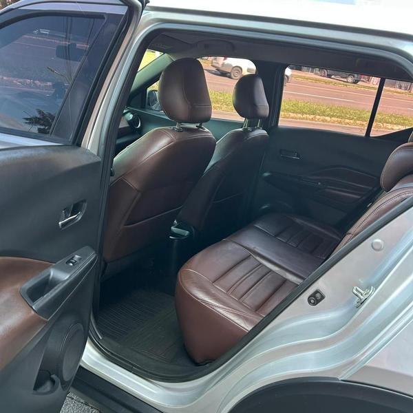 Nissan Kicks Sl 1.6 16V Flexstar 5P Aut. - foto 8