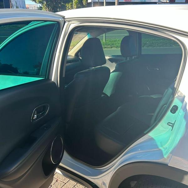 Honda HR-V Touring - foto 8