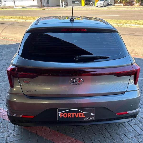 Hyundai HB20 10m Limited - foto 6