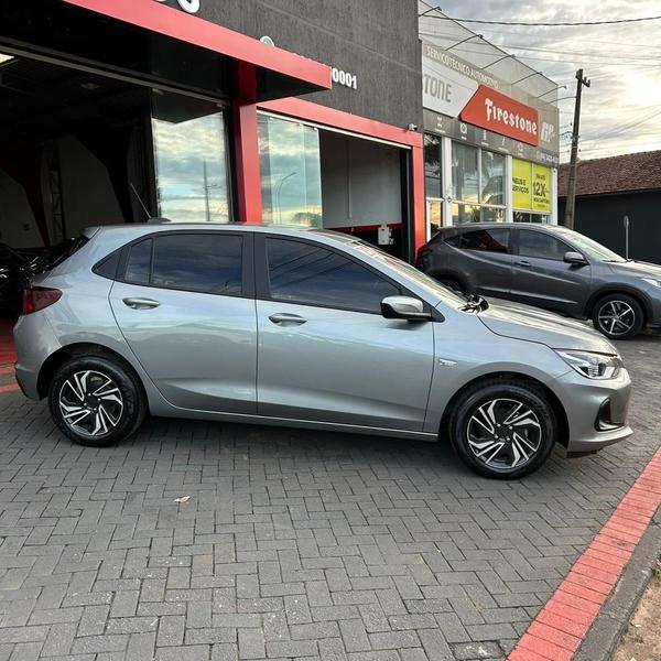 Chevrolet Onix Hatch LT 1.0 12V Tb Flex 5P Mec. - foto 4