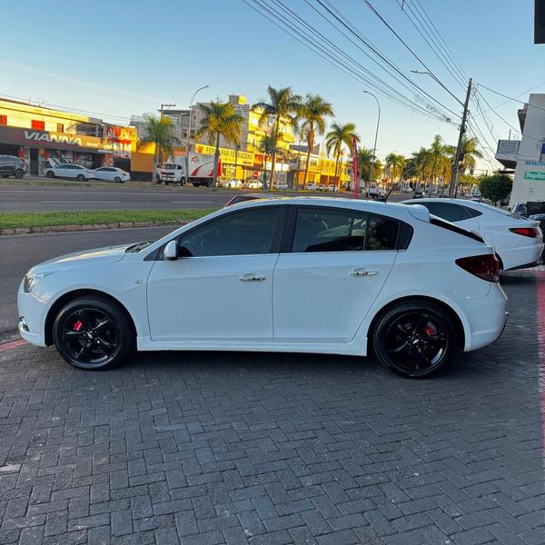 Chevrolet Cruze LTZ Hb - foto 3
