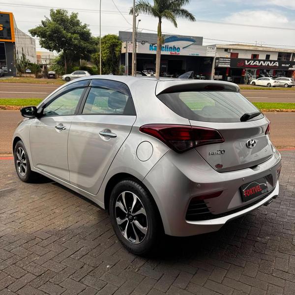Hyundai HB20 1.6 M - foto 2