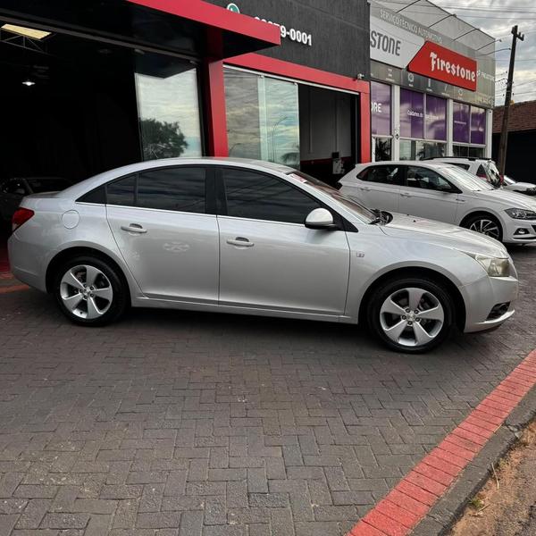 Chevrolet Cruze LT 1.8 16V Flexpower 4P Aut. - foto 4