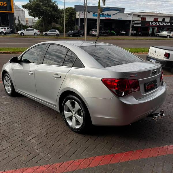 Chevrolet Cruze LT 1.8 16V Flexpower 4P Aut. - foto 2