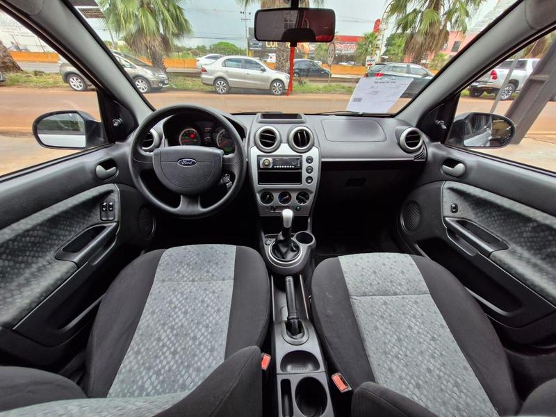 Ford Fiesta 1.6 Flex - foto 7