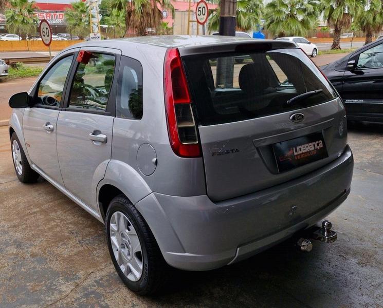 Ford Fiesta 1.6 Flex - foto 6