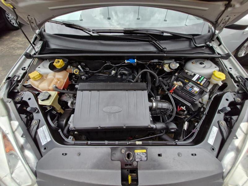 Ford Fiesta 1.6 Flex - foto 14