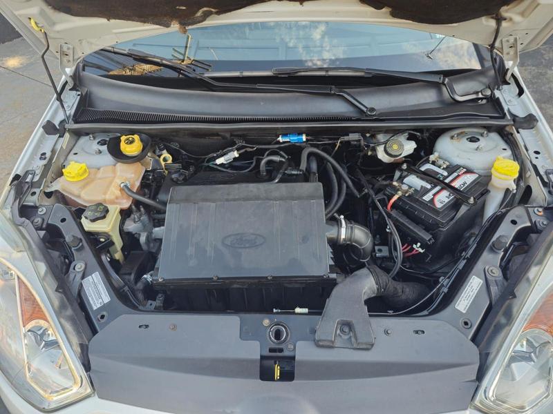 Ford Fiesta 1.6 8V Flex - foto 12