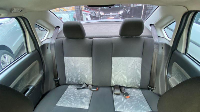 Ford Fiesta Sedan Sedan 1.6 Flex - foto 13