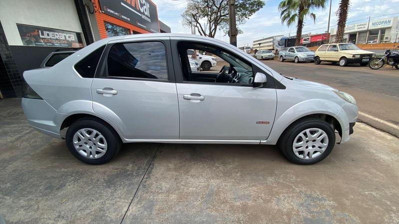 Ford Fiesta Sedan Sedan 1.6 Flex - foto 7