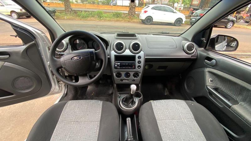 Ford Fiesta Sedan Sedan 1.6 Flex - foto 10