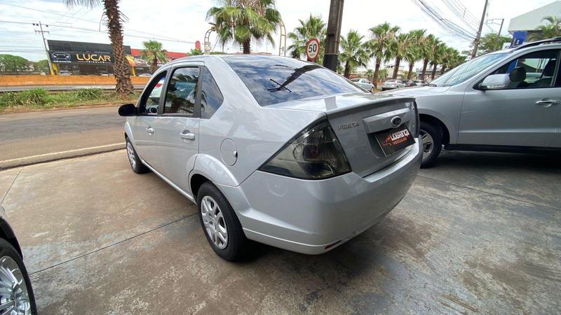 Ford Fiesta Sedan Sedan 1.6 Flex - foto 6