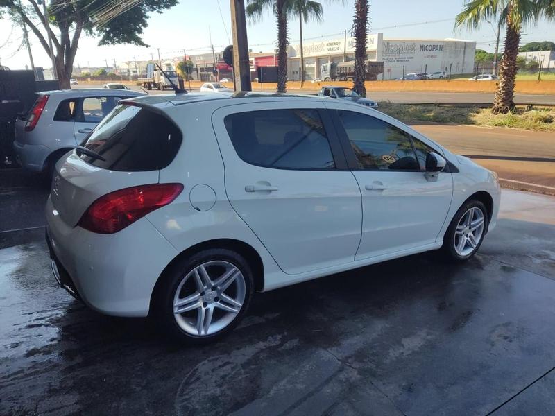 Peugeot 308 Allure - foto 4