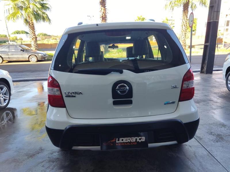 Nissan Livina Xgear 1.8 Automático - foto 5