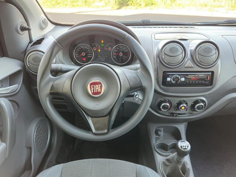 Fiat Palio Essence 1.6 - foto 12