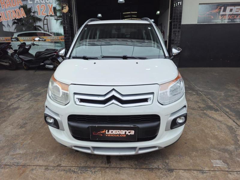 Citroën C3 Picasso Exclusive 1.6 Flex 16V 5P Mec - foto 2