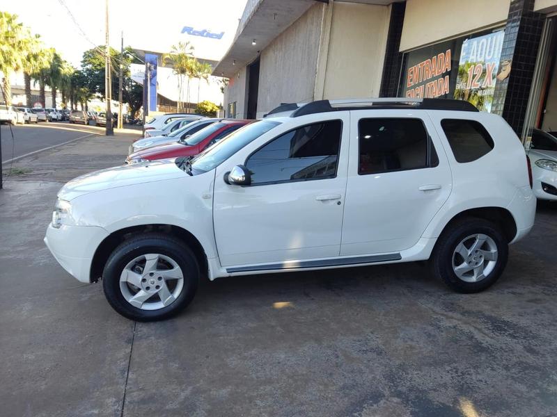 Renault Duster 1.6 Dynamique 4X2 16V Flex 4P Manual - foto 8